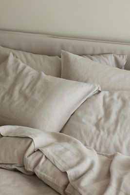Piglet in Bed Linen Blend Shams, Set of 2