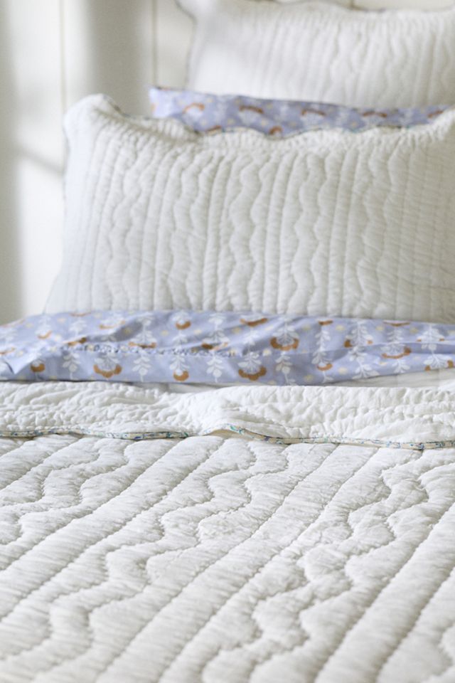 Iluka Cotton Solid Floral Edge Quilted Bedspread #1