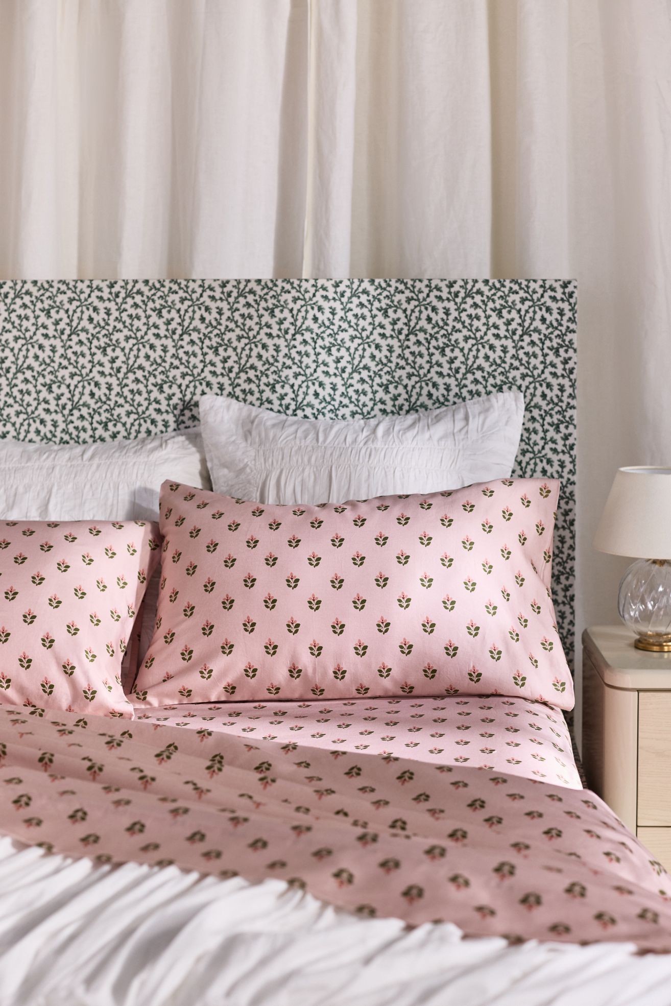 MINDTHEGAP Organic Cotton Sateen Printed Sheet Set - Jaipur, Queen