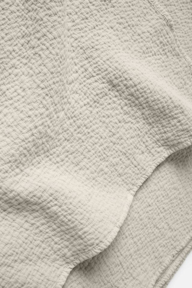 Coyuchi Cascade Organic Matelasse Blanket #1