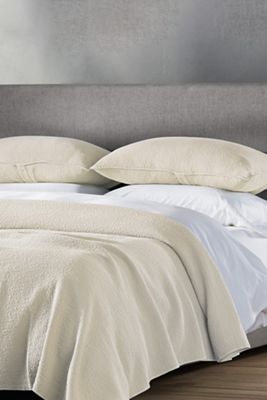 Coyuchi Cascade Organic Matelasse Blanket