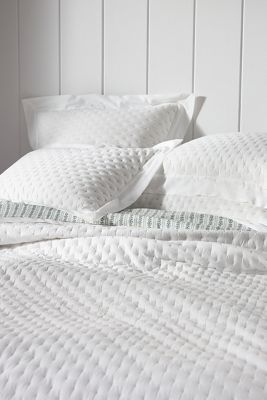 Zina Cotton Embroidered Woven Quilt