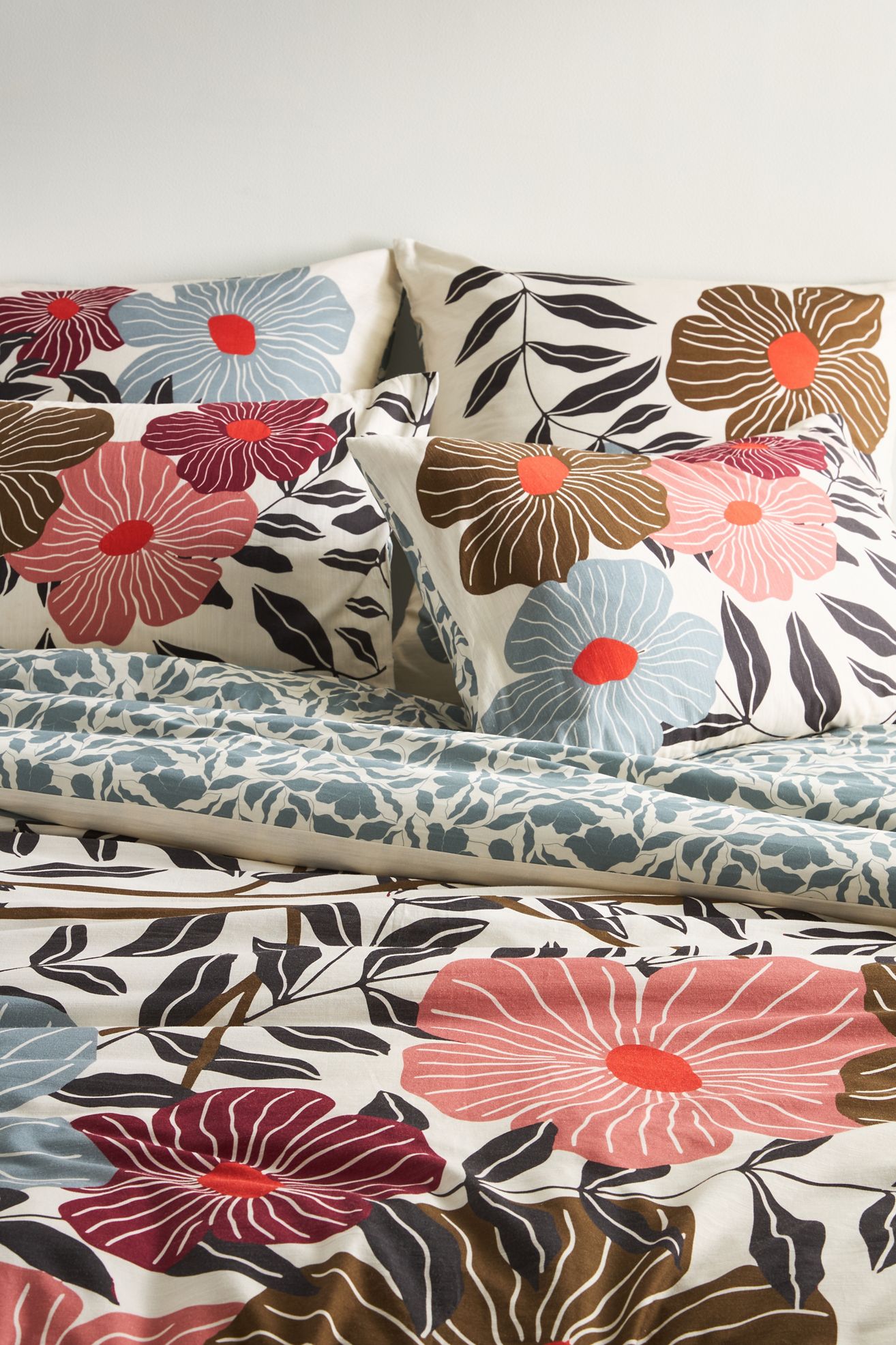 McKenzie Parrott Floral Threads Organic Cotton Printed Floral Duvet Cover - Multi, King