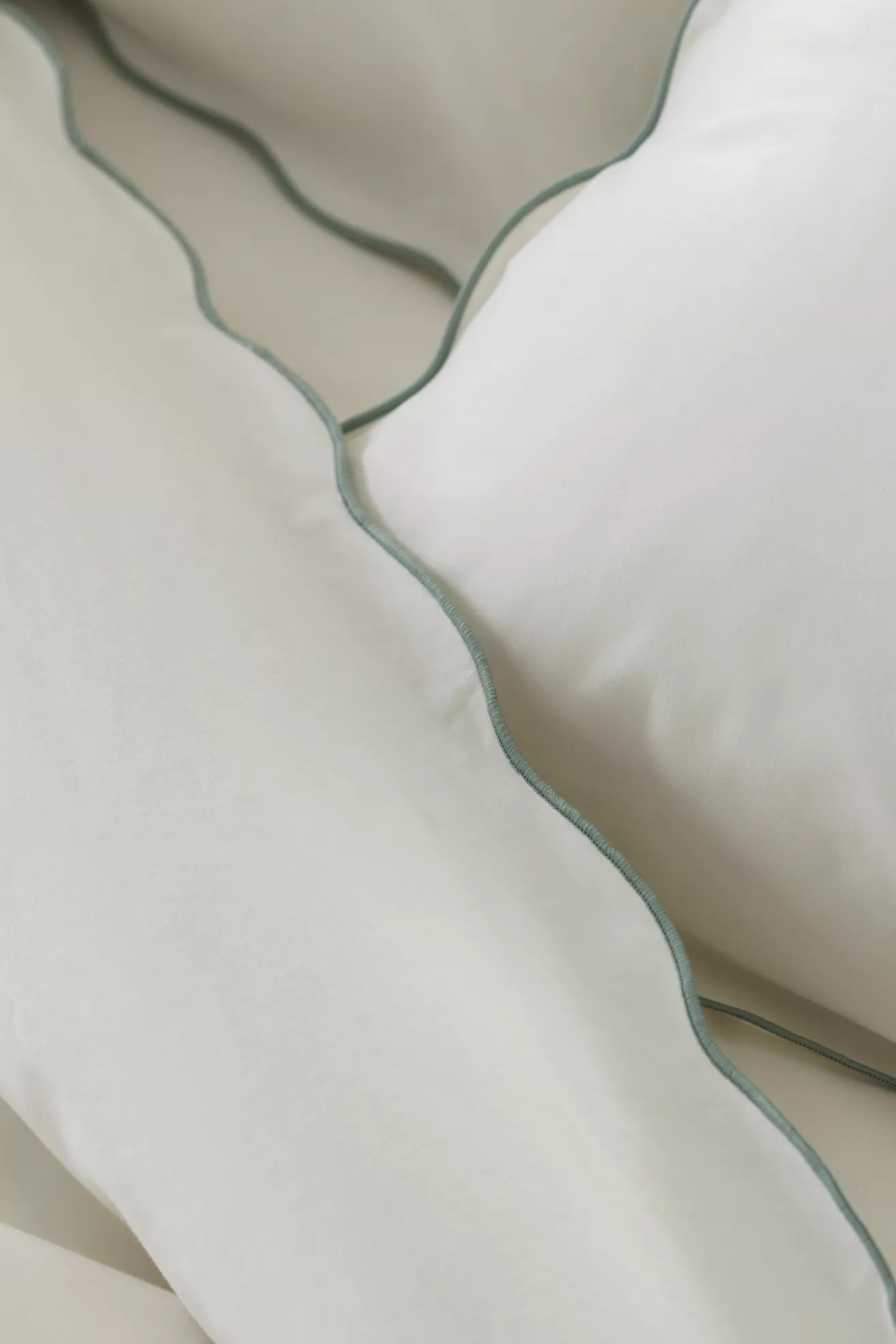 100% Cotton Marrow Scalloped Edge Duvet - thumbnail 5
