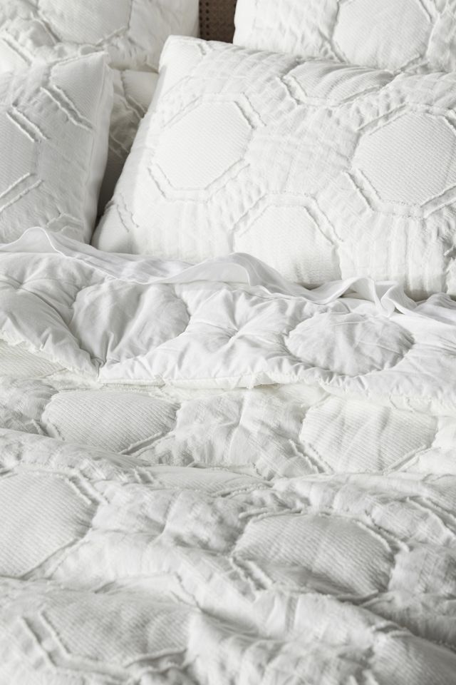 Janie Matelassé Quilt #1