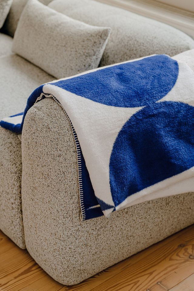 noo.ma Tul Throw Blanket #1