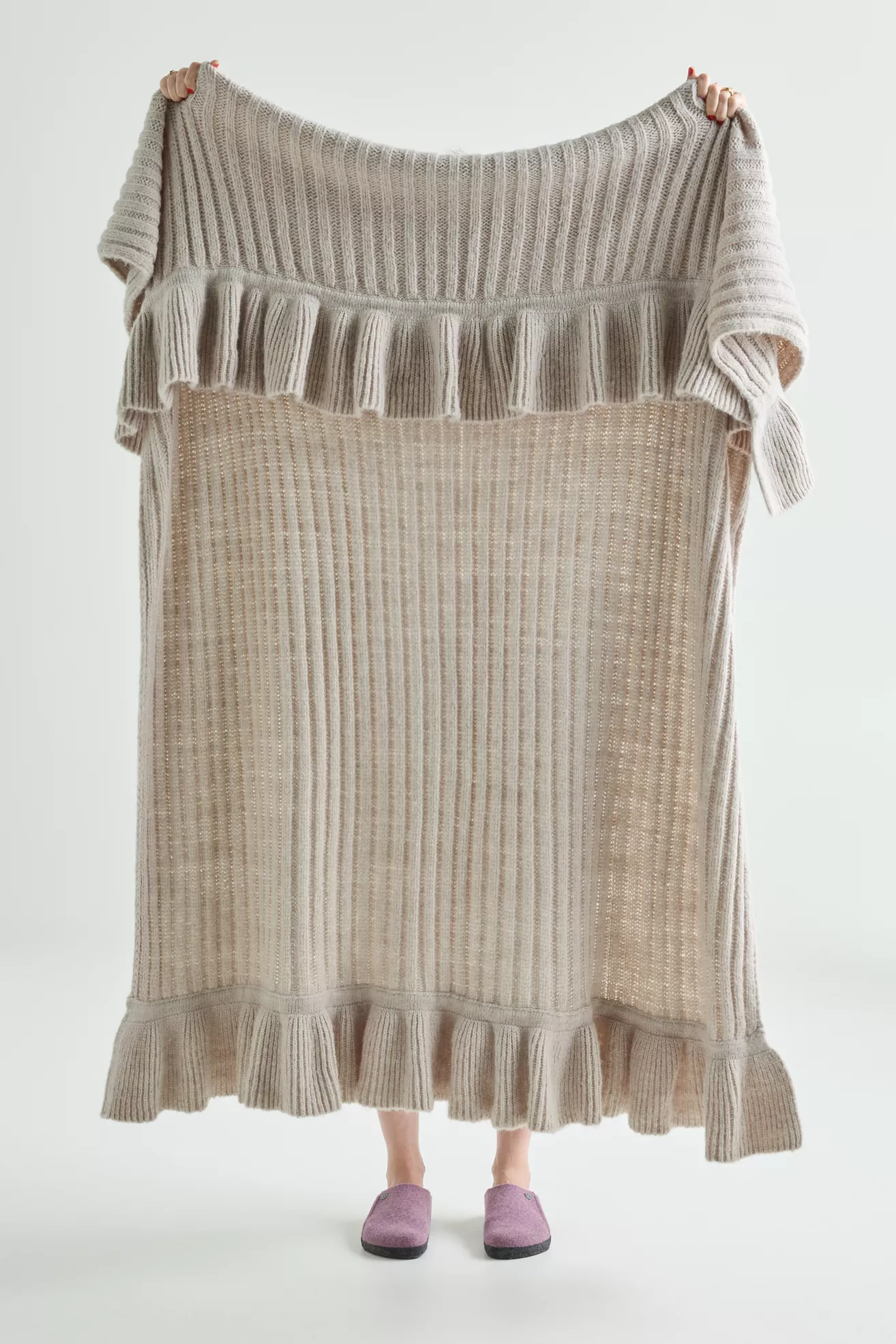 Cindy Wool Knit Ruffled Throw Blanket - thumbnail 5