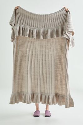 Cindy Wool Knit Ruffled Throw Blanket