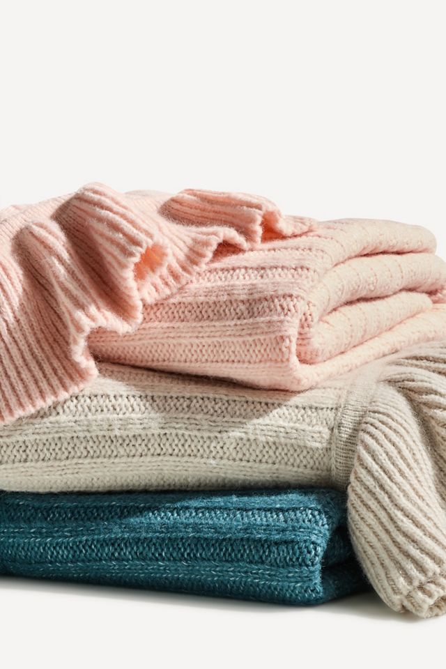 Cindy Wool Knit Ruffled Throw Blanket #3