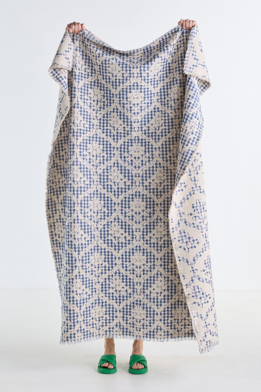 Damask Cotton Woven Throw - Blue Floral