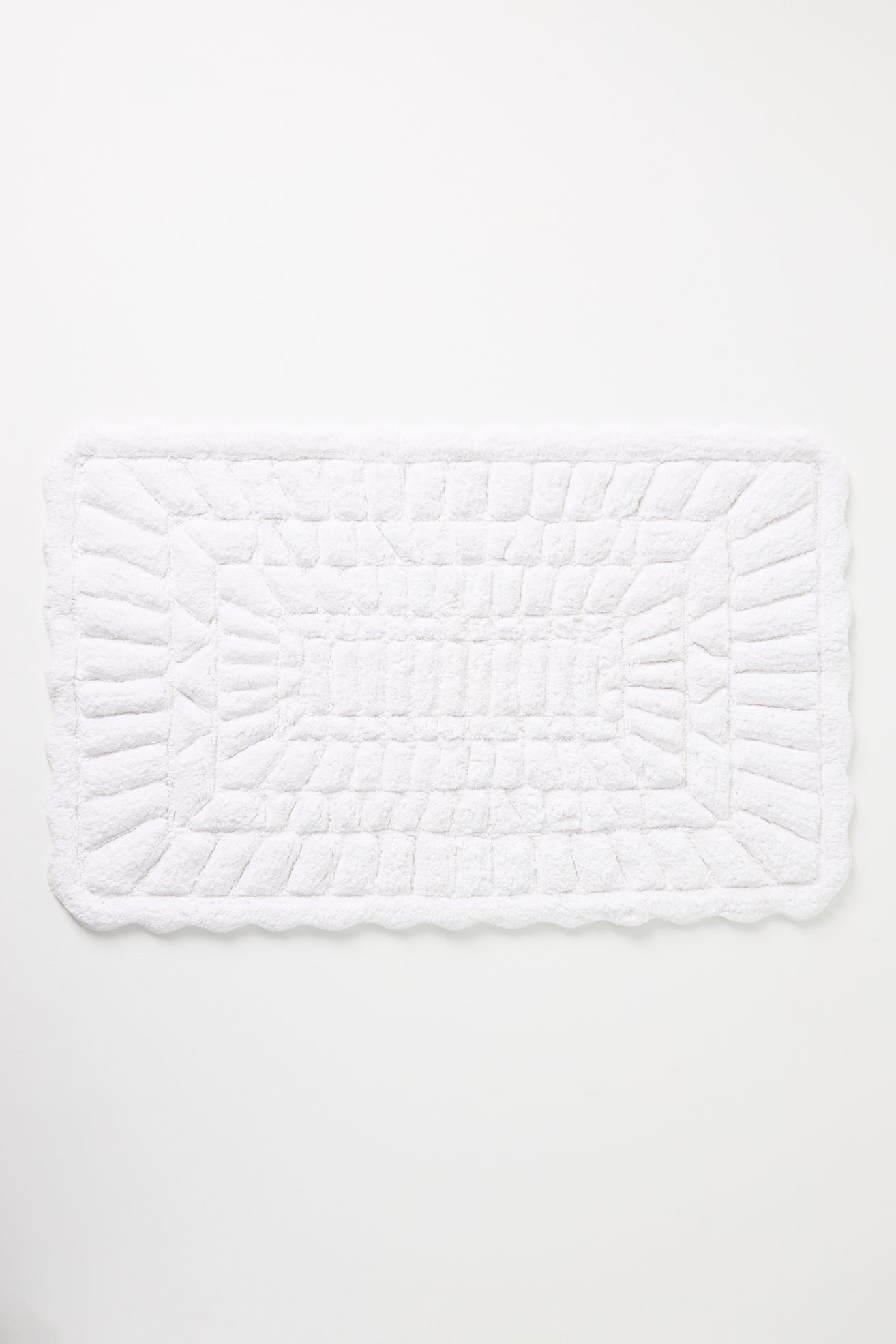 Leighton Hand-Tufted Cotton Bath Mat - White, Standard, S