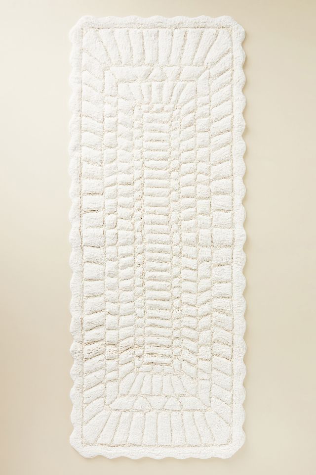 Madeleine Home Burlington Tufted Leaf Bath Mat