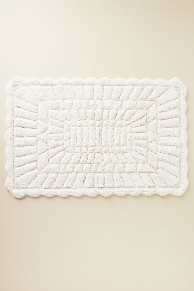 Madeleine Home Burlington Tufted Leaf Bath mat 