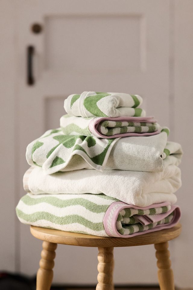Sloane 100% Zero-Twist Cotton Stripe-Trim Towel Collection #4