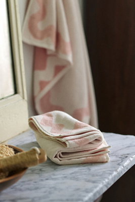 Maeve by Anthropologie Scalloped Cotton Towel Collection product page
