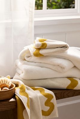 Maeve by Anthropologie Scalloped Cotton Towel Collection