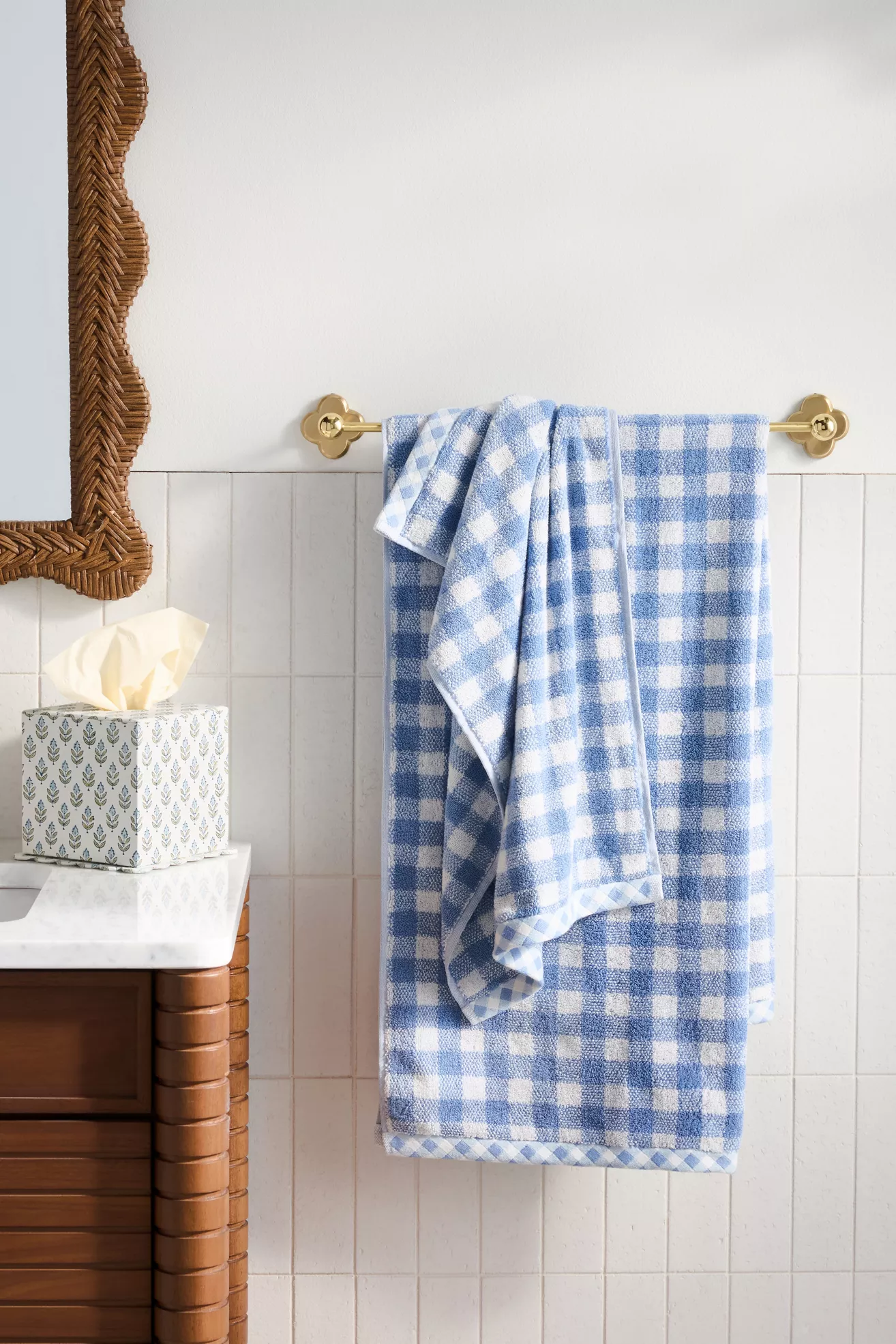 Gingham 100% Cotton Woven Towel Collection - thumbnail 8
