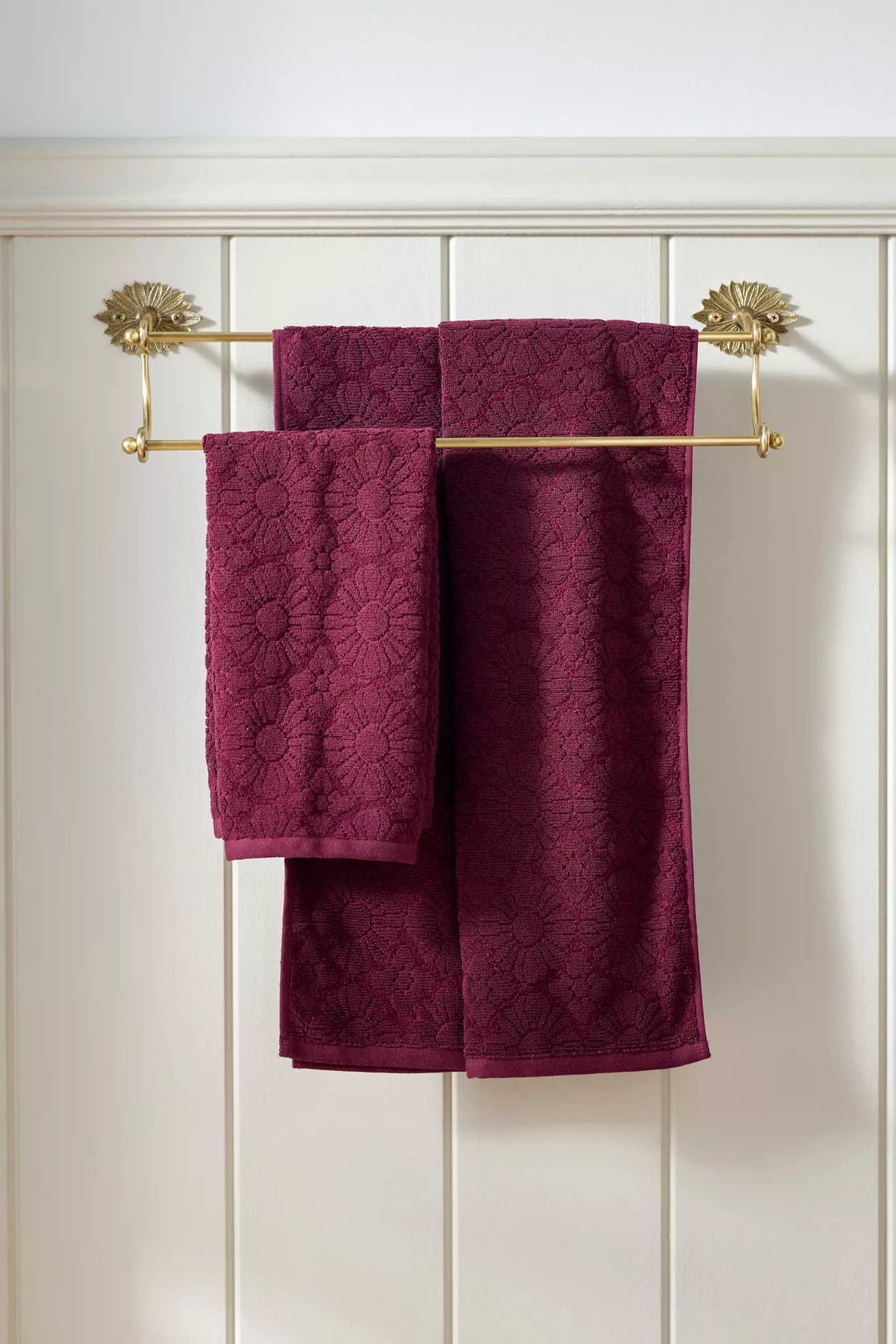 Benni 100% Portuguese Cotton Sculpted Towel Collection