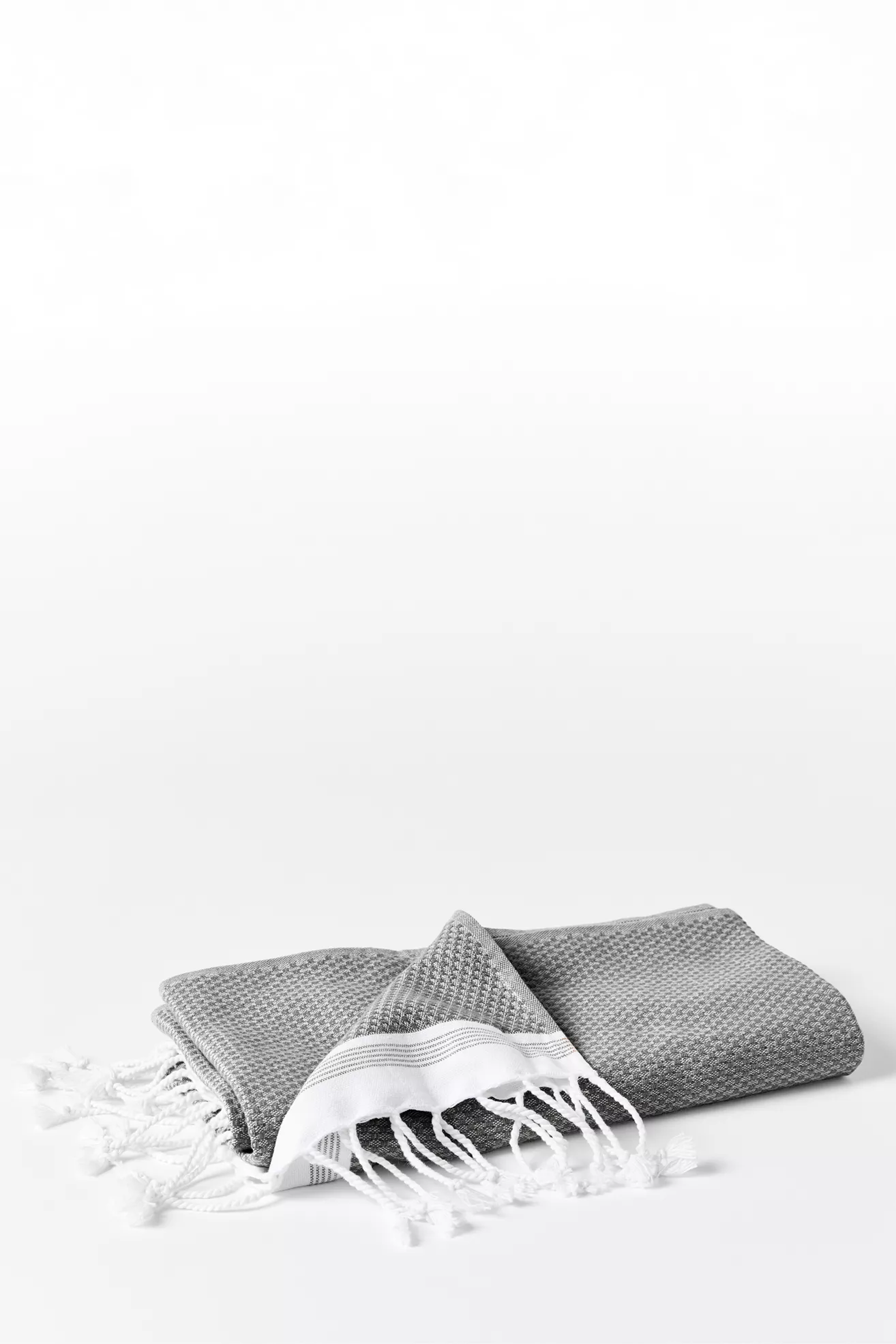 Coyuchi Mediterranean Organic Towel Set - thumbnail 3