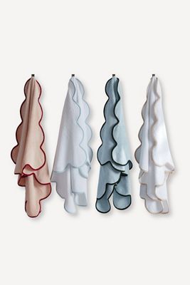 Kassatex Chairish Scallop Edge Bath Towel Collection