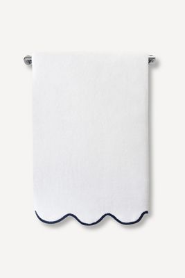 Kassatex Chairish Scallop Edge Bath Towel Collection