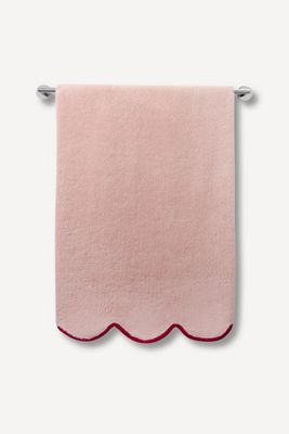 Kassatex Chairish Scallop Edge Bath Towel Collection