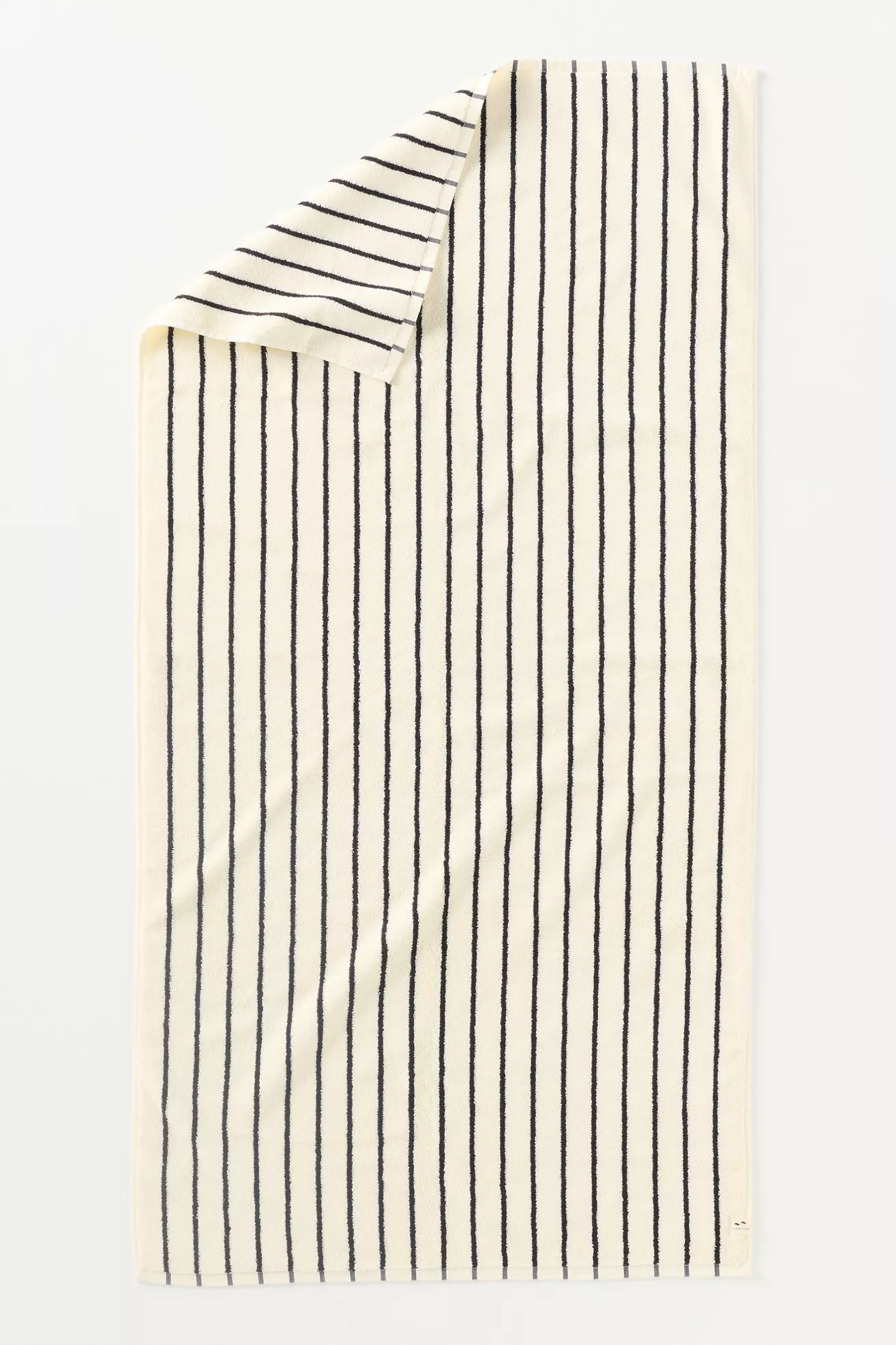 Slowtide Koko Plush Bath Towel Collection - thumbnail 2