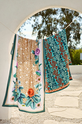 Gela Cotton Jacquard Beach Towel