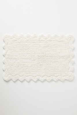 Scalloped Crochet Edge Cotton Bathroom Runner Rug