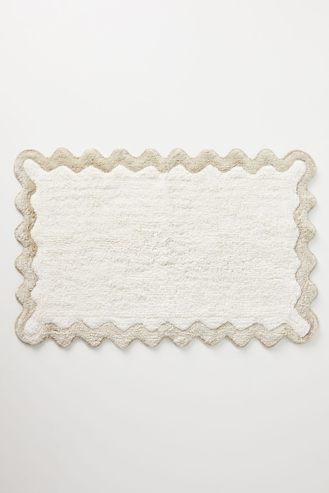 Maeve by Anthropologie Scalloped Cotton Bath Mat - Taupe, Standard, L