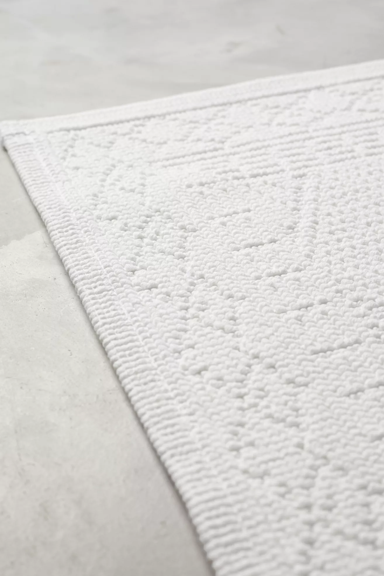 Misona Stonewashed Cotton Bath Mat - thumbnail 9