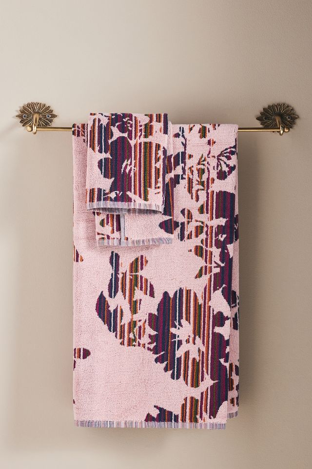 Lio Bath Towel Collection