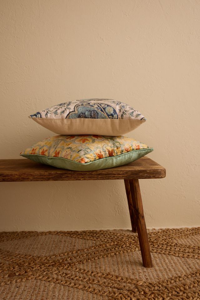 Cuscino Stampato in Velluto con Motivo Vintage #1