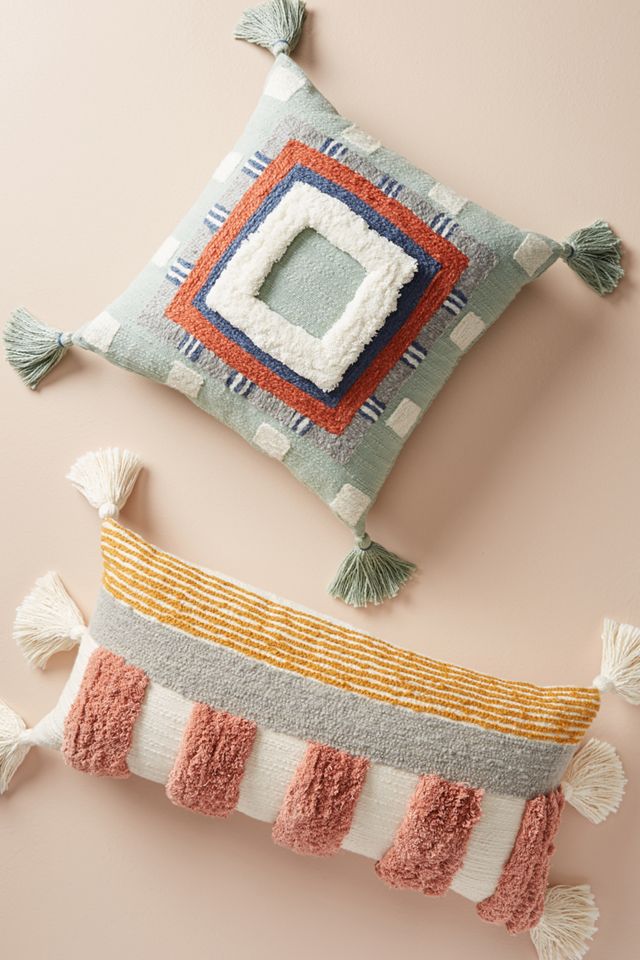 Tufted Rayas Pillow #1