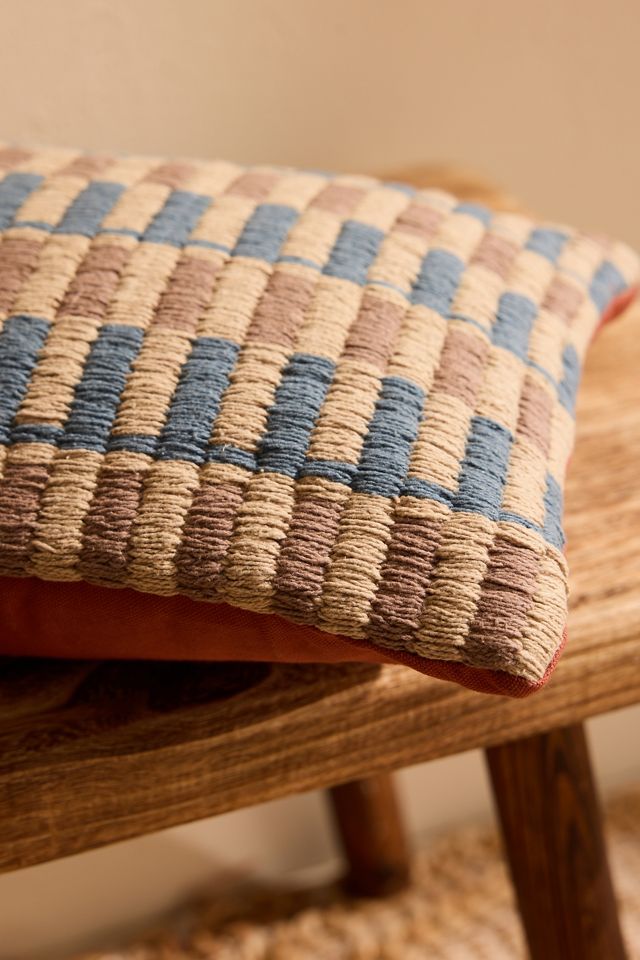 Newton Cushion #1