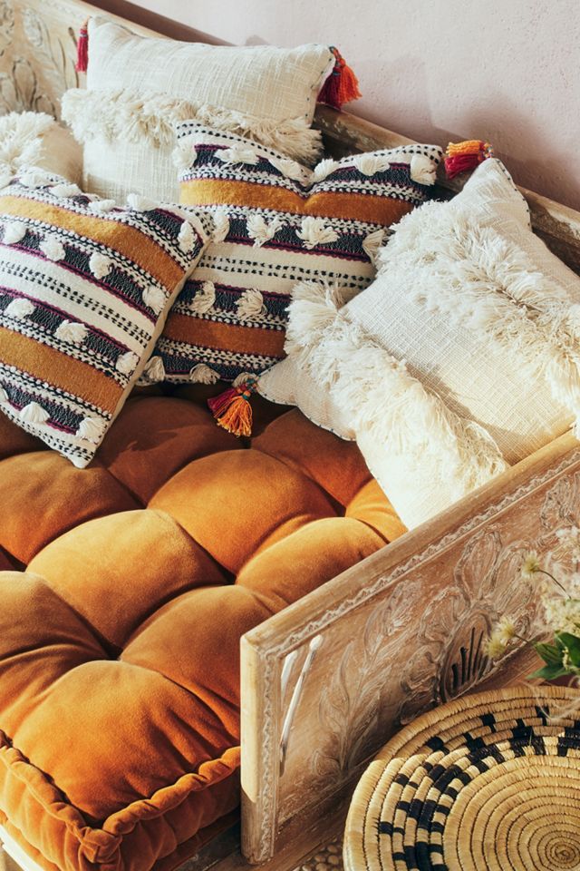 Tufted Padma Pillow #8