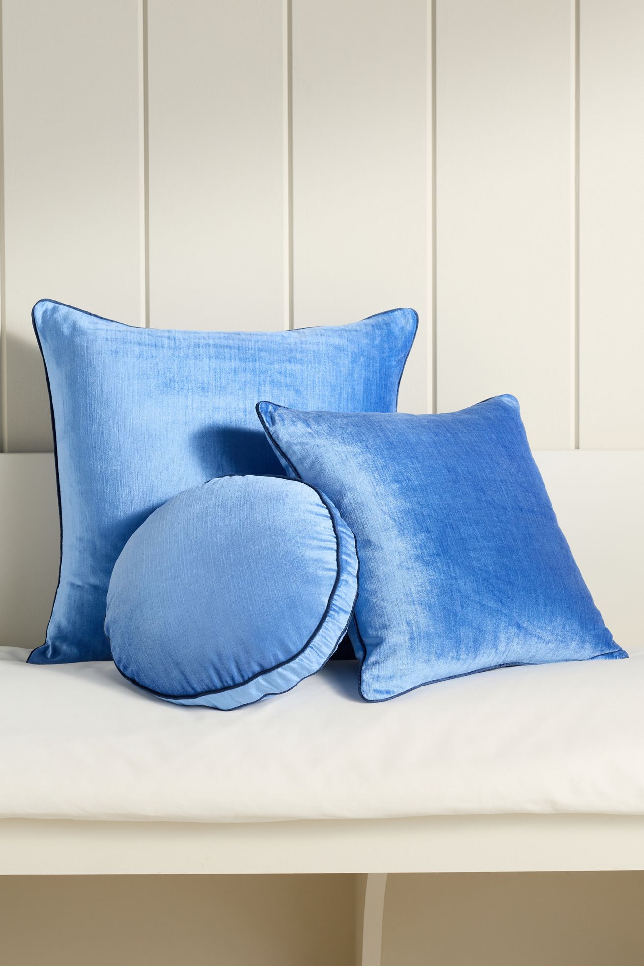 Adelina Velvet Pillow - Cornflower, Standard, 22" X 22"