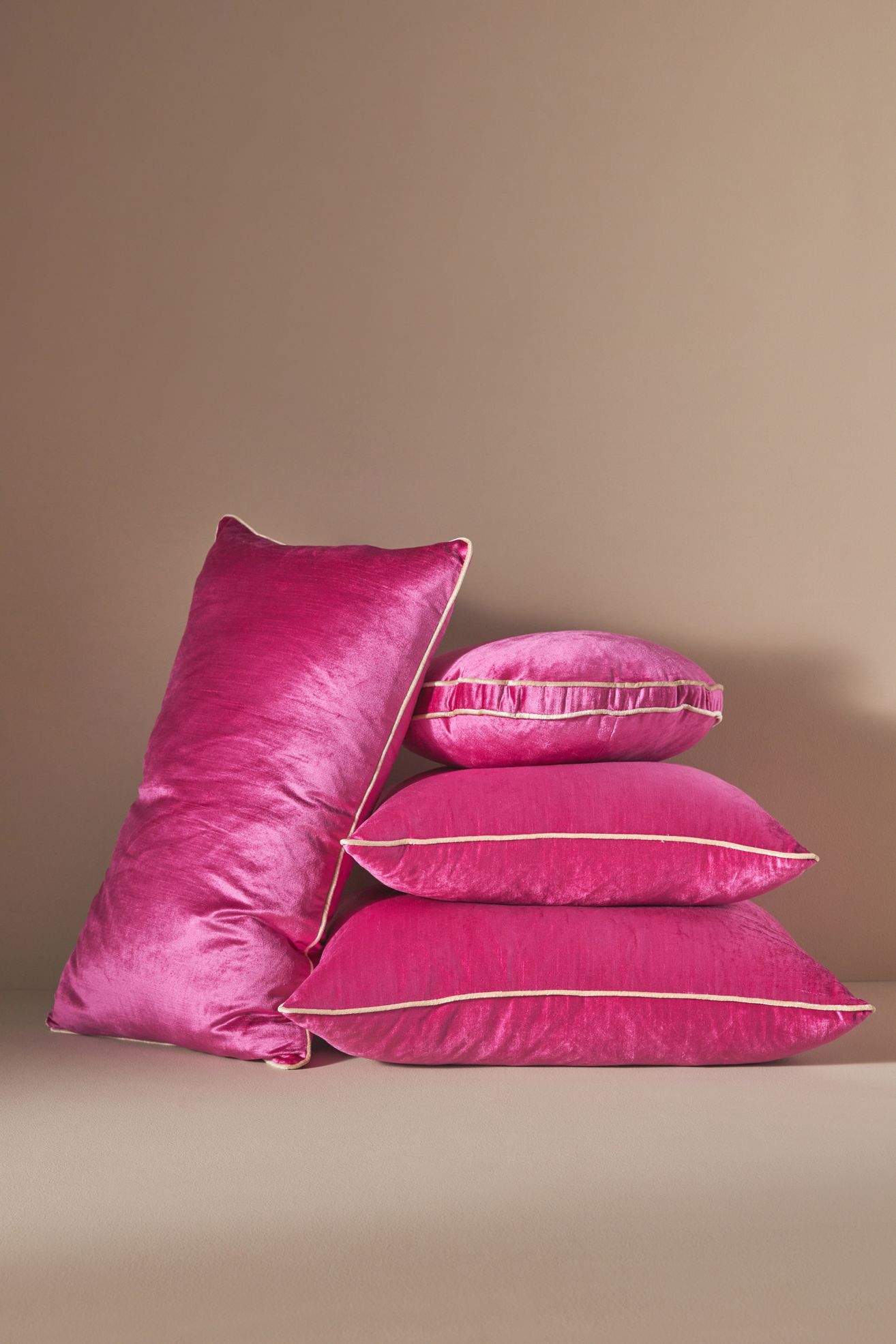 Adelina Velvet Pillow - Hot Pink, Standard, 14" Round