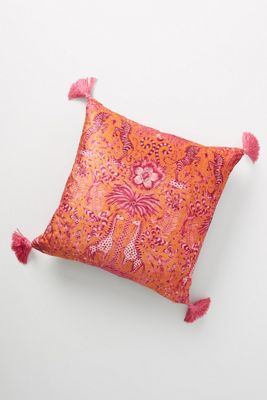 Emma J Shipley Des Animaux Pillow