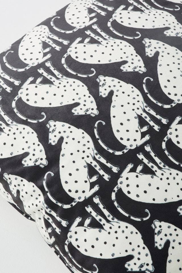 Cecily Feline Velvet Pillow #2