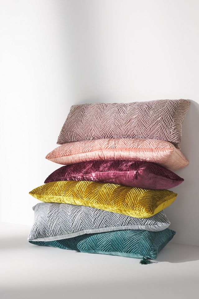 Velvet Noble Pillow #8