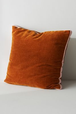 Suillivan Easy Care Pillow