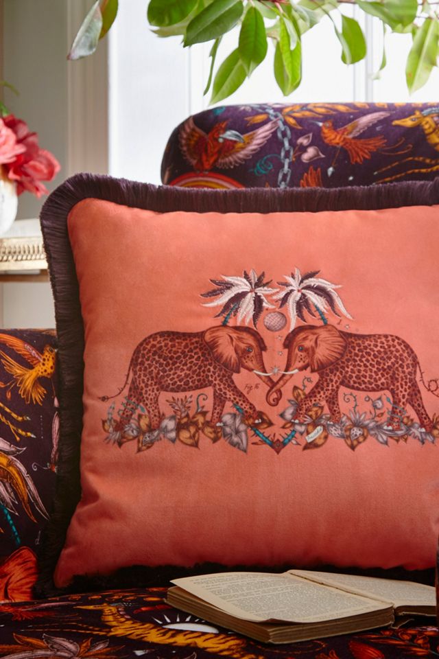 Emma J Shipley Zambezi Kissen #2