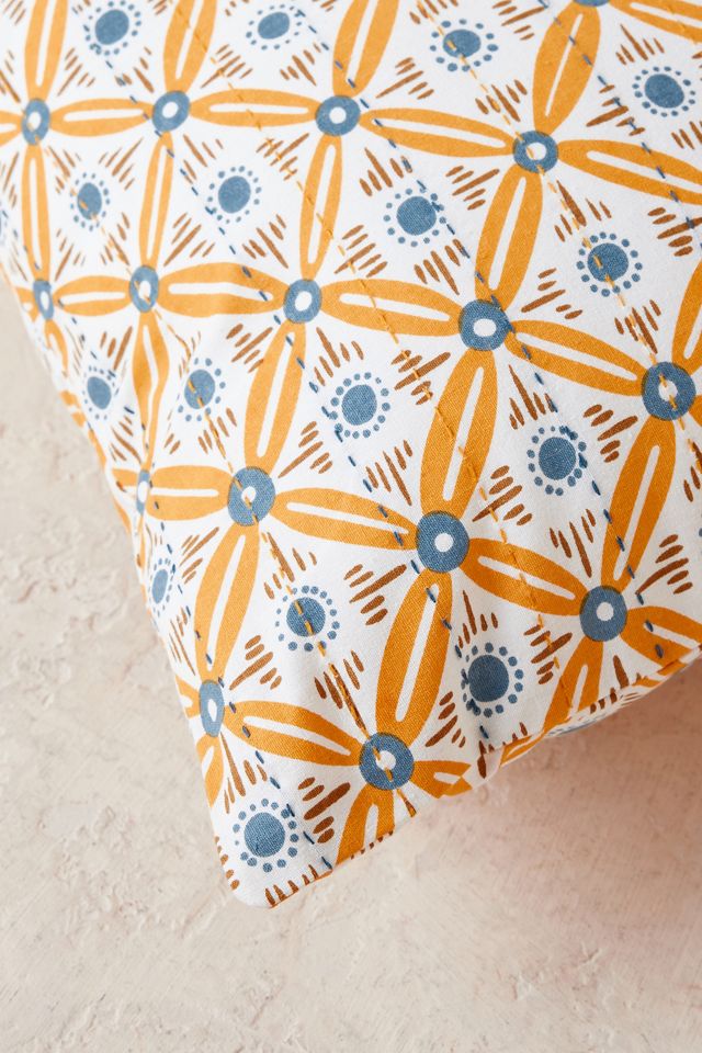 Coussin à motif coloré #1