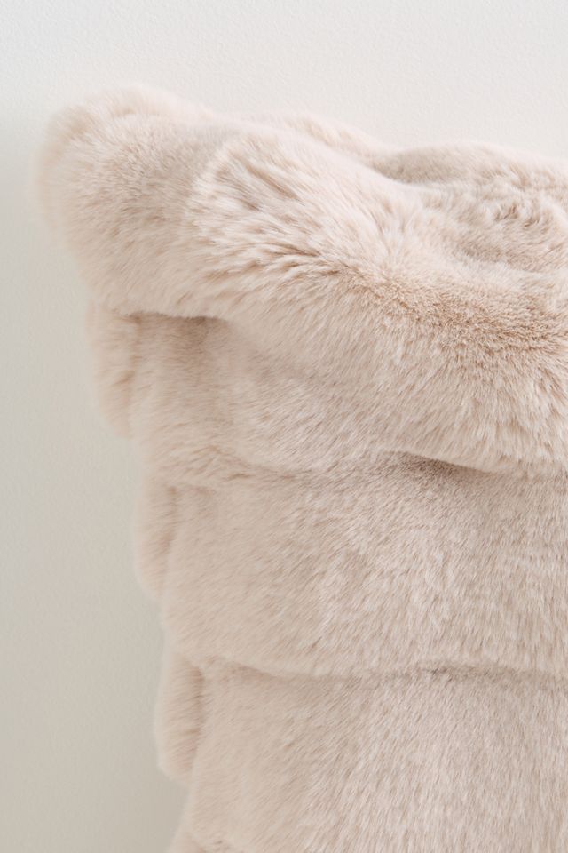 Scallop Faux-Fur Woven Pillow #2