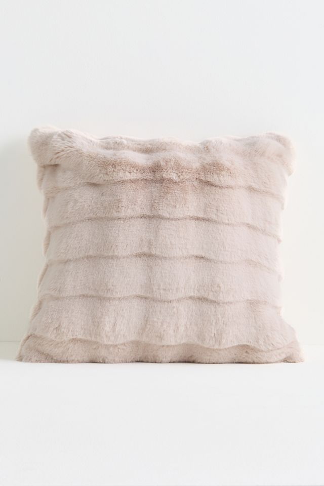 Scallop Faux-Fur Woven Pillow #1