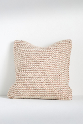 Coussin tissé d'intérieur/extérieur en chevron en taille: 18" sq chez - Anthropologie - Modalova