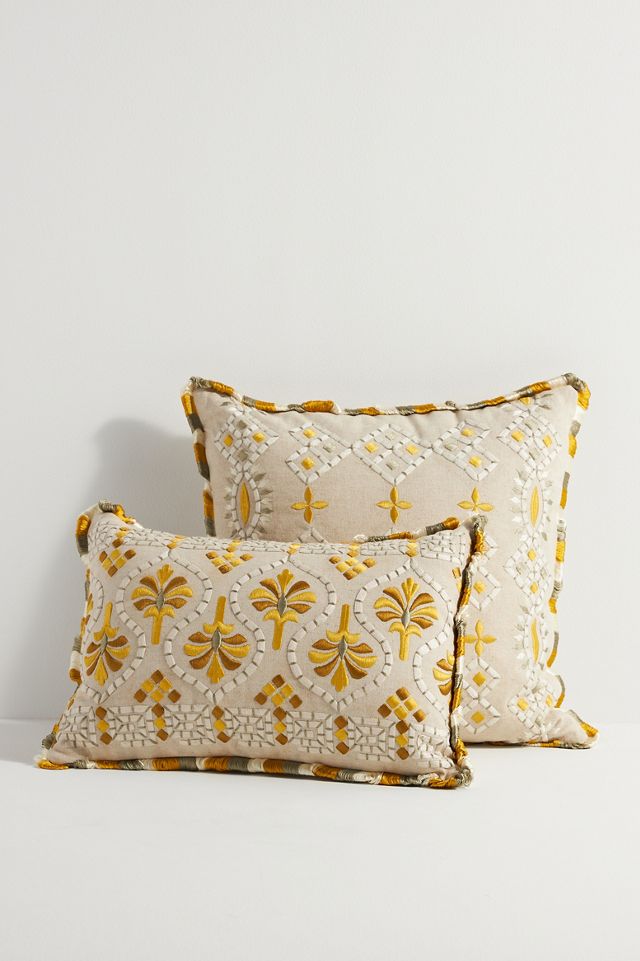 Coussin brodé en coton Georgia #1