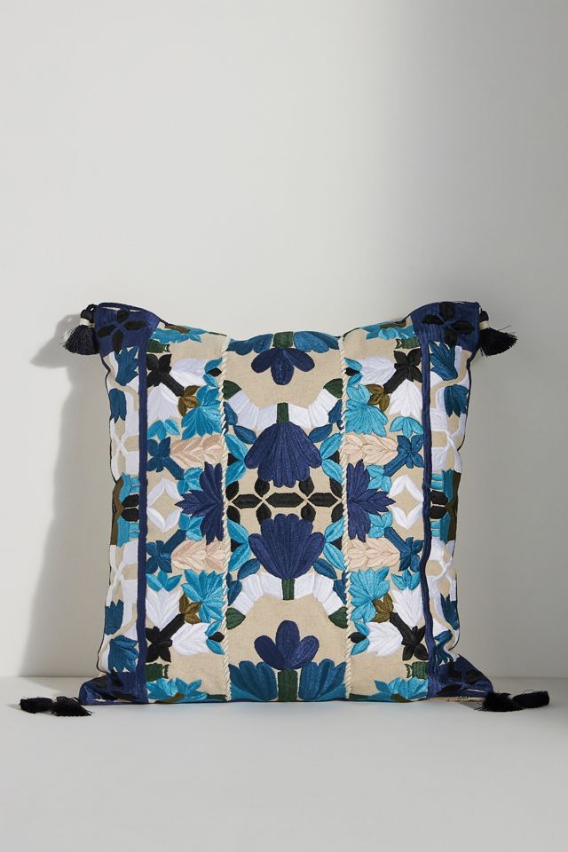 Noa Pillow #1