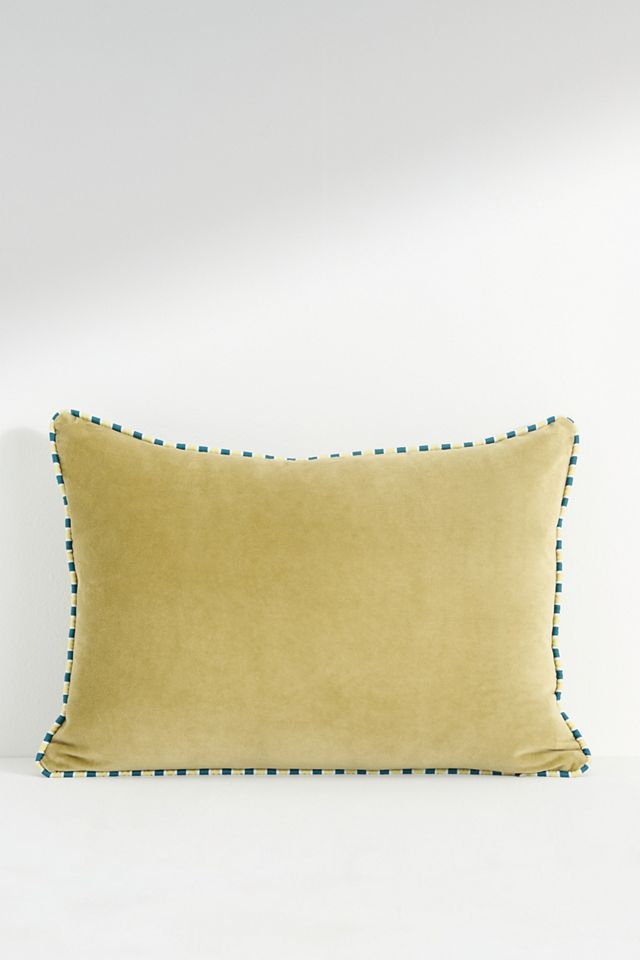 Milo Trova Pillow